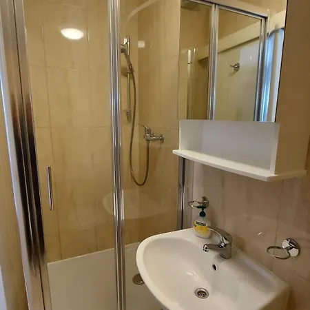 Apartamento Helles Studioappartement Mit Grossem Balkon By Interhome Trogir